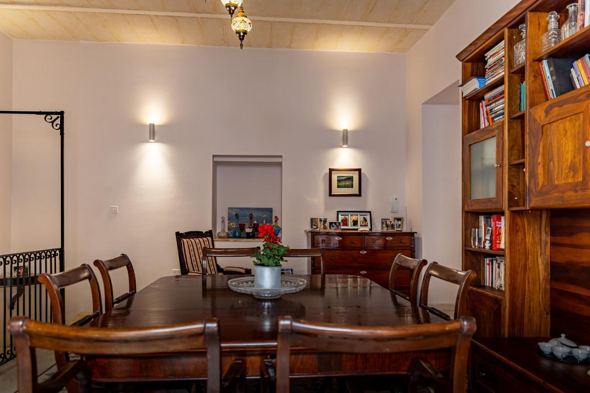 Traditional Maltese Styled 2Br Apartment With Large Maltese Balcony & Internal Yard - Located In The Heart Of Valletta - Maltese Capital City Esterno foto